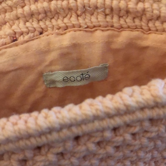 ECOTE NWOT small crocheted boho crossbody bag - Picture 5 of 7